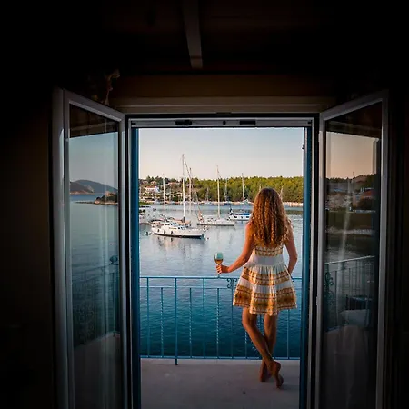 Lejlighed Irini's Bayside Loft Fiskardo